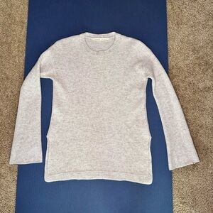 sweater wool cashmere Athleta bell sleeves scoop neck heather grey side split